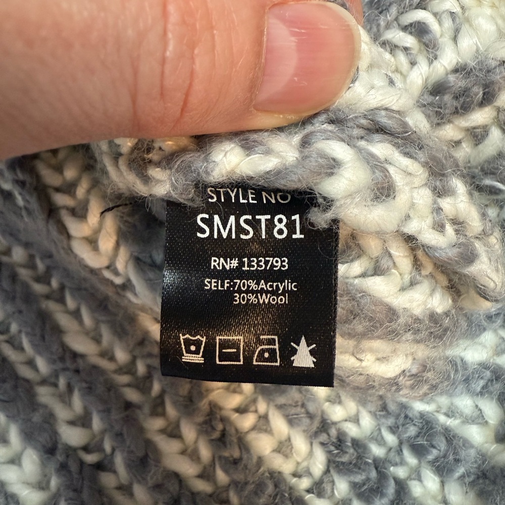 POL Gray and White Cowl Neck Sweater S - Picture 6 of 11